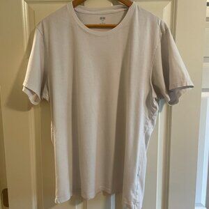 Unisex Uniqlo T Shirt